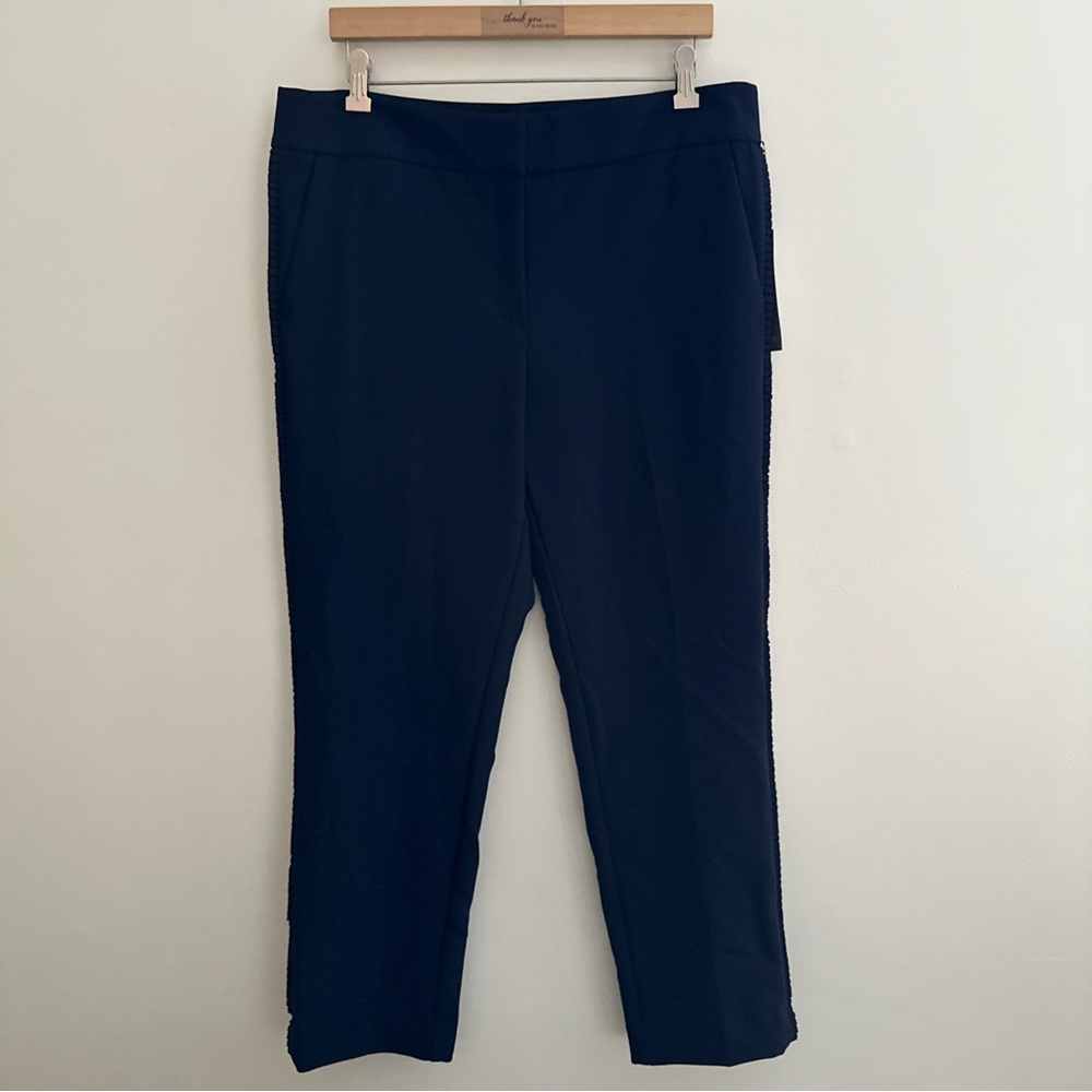 LOFT Unique! Navy Blue Cropped Dress Pants Scalloped seam